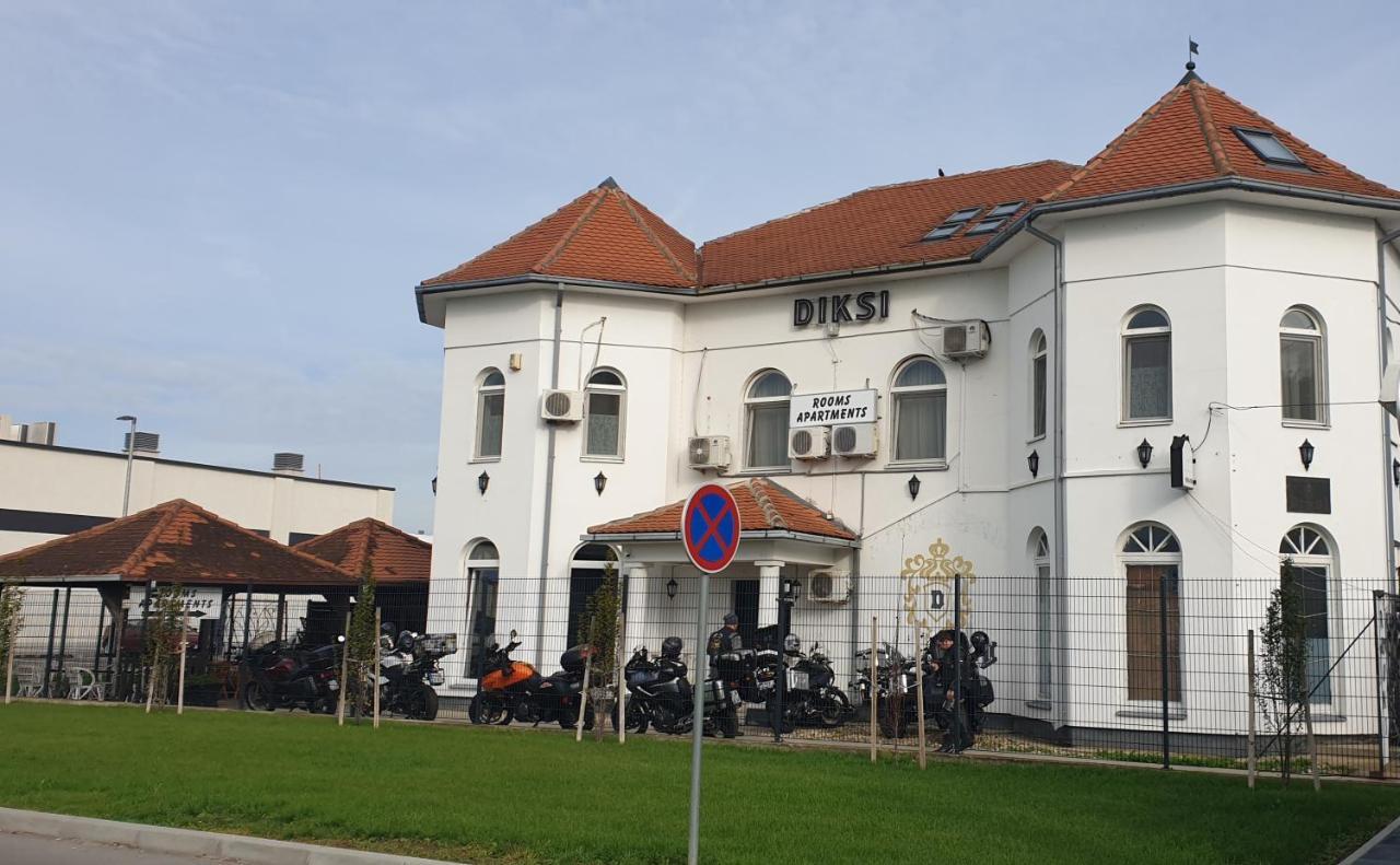 Apartmani Diksi Nagybecskerek Kültér fotó