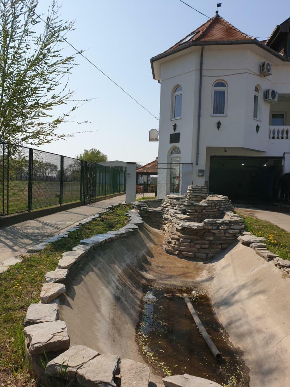 Apartmani Diksi Nagybecskerek Kültér fotó