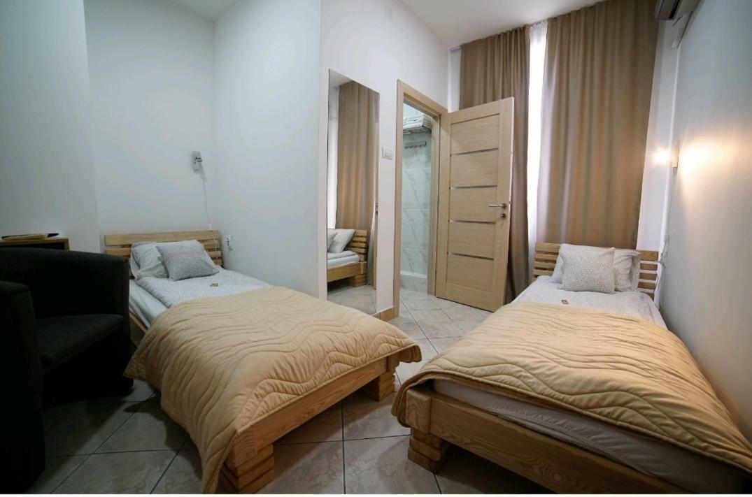 Apartmani Diksi Nagybecskerek Kültér fotó