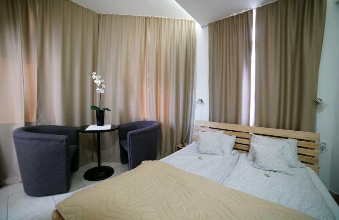 Apartmani Diksi Nagybecskerek Kültér fotó